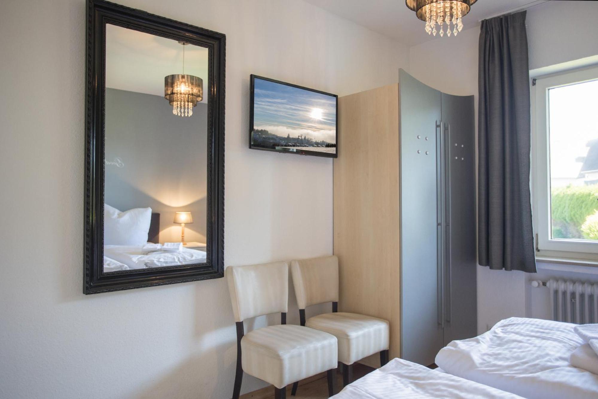 Ferienwohnung 'Kleine Auszeit Winterberg' - Am Herrenskoepfchen 4 Winterberg Exteriör bild