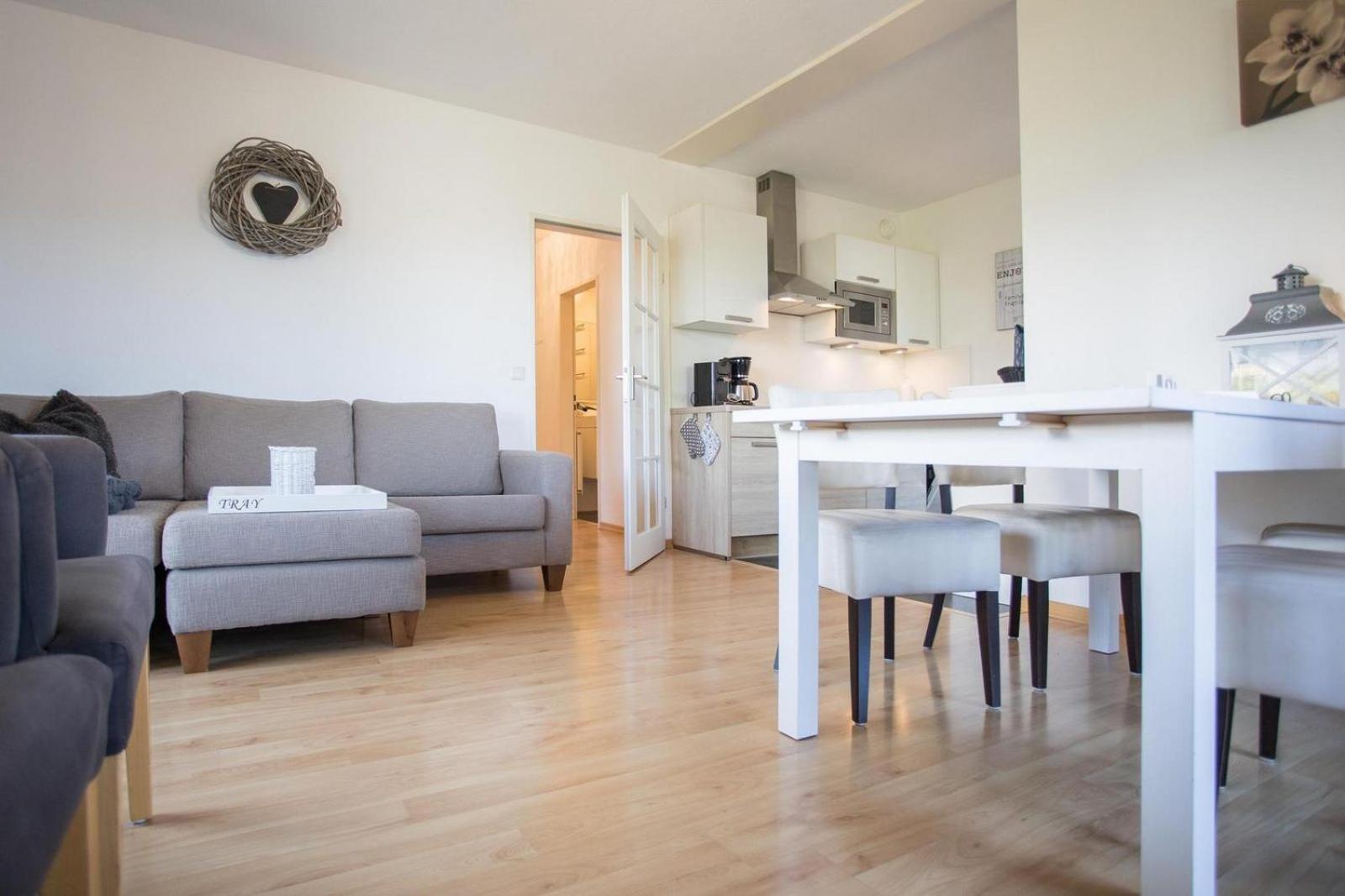 Ferienwohnung 'Kleine Auszeit Winterberg' - Am Herrenskoepfchen 4 Winterberg Rum bild